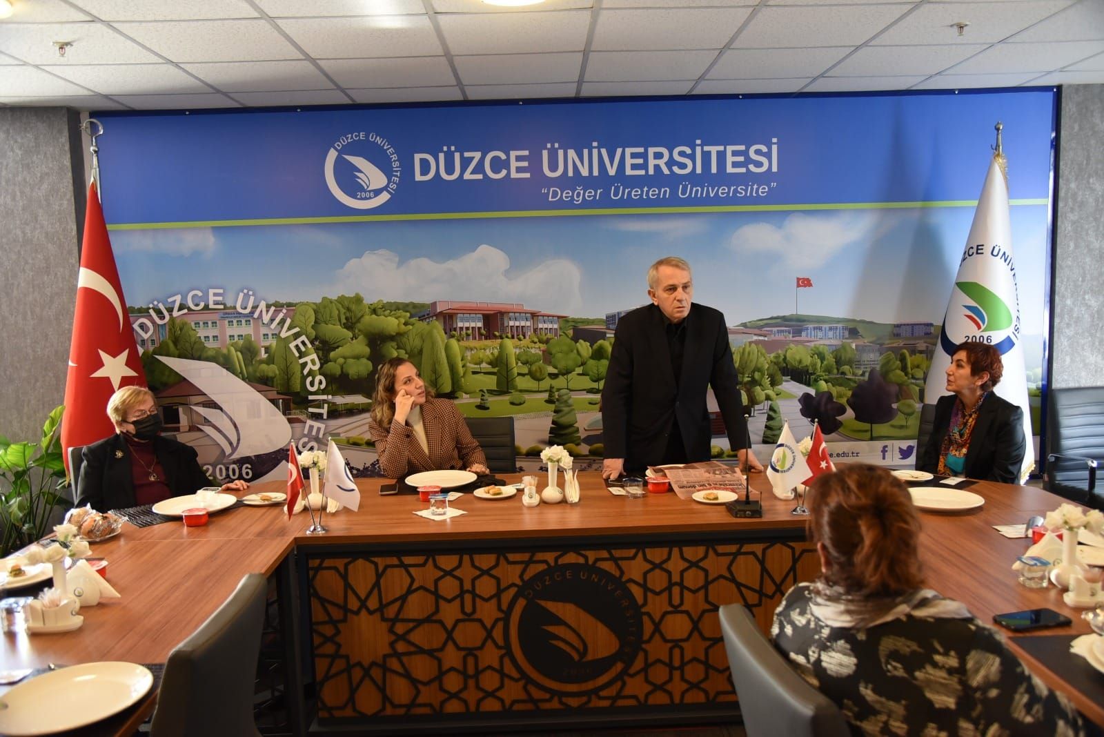Vakıf Yönetiminden Düzce Üniversitesi’ne Ziyaret